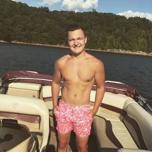 Meet your Posher, Austin